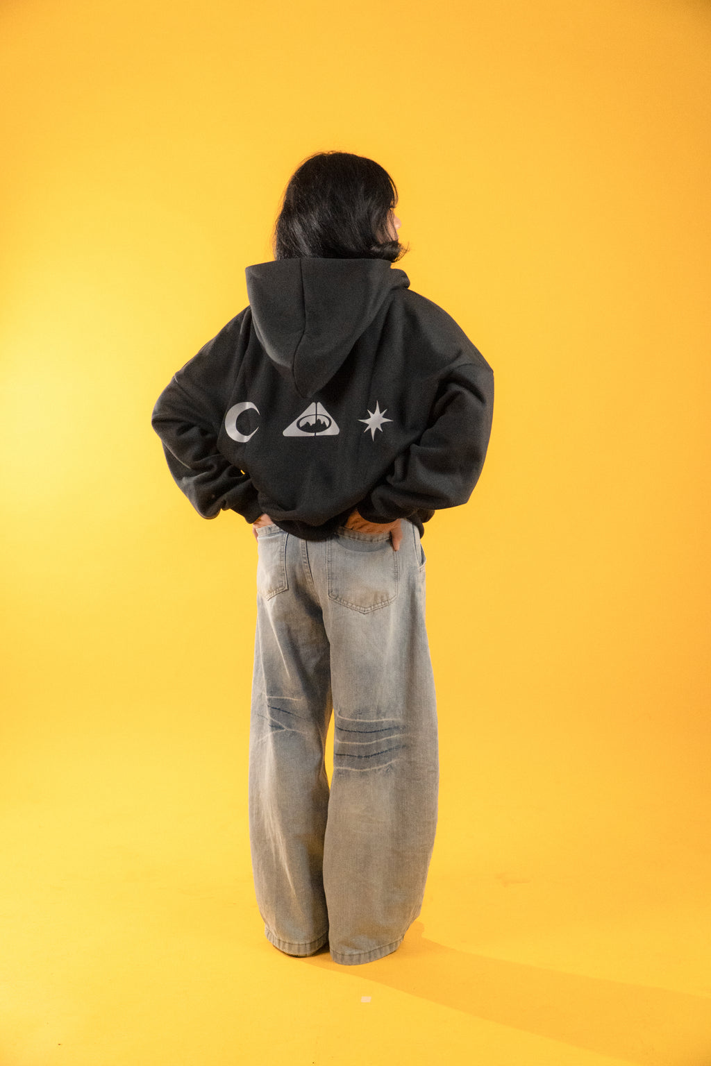 Trilogo Hoodie (Black)